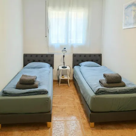 Pmt25 - Penthouse - Location